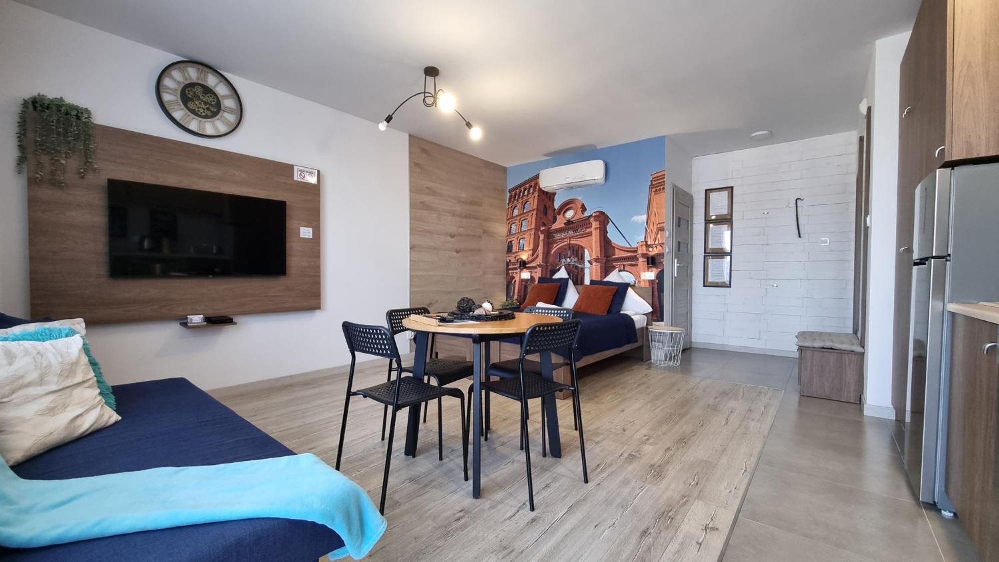 Ferienwohnung Q Apart Coral - Studio, Manufaktura, Parking Gratis, Tv Max, Fv, Gwarancja Zadowolenia Łódź Exterior foto